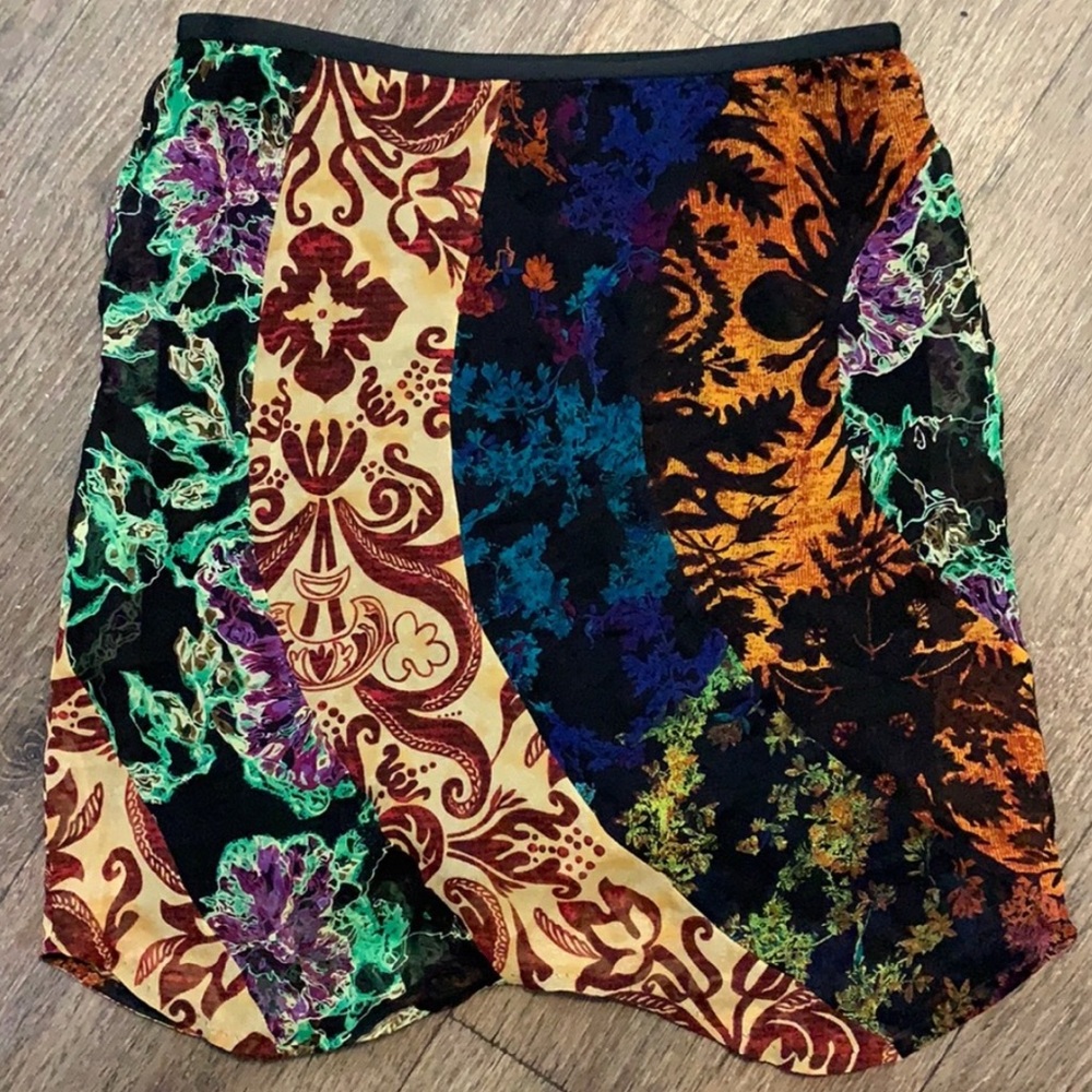 Diane Von Furstenberg Silk skirt